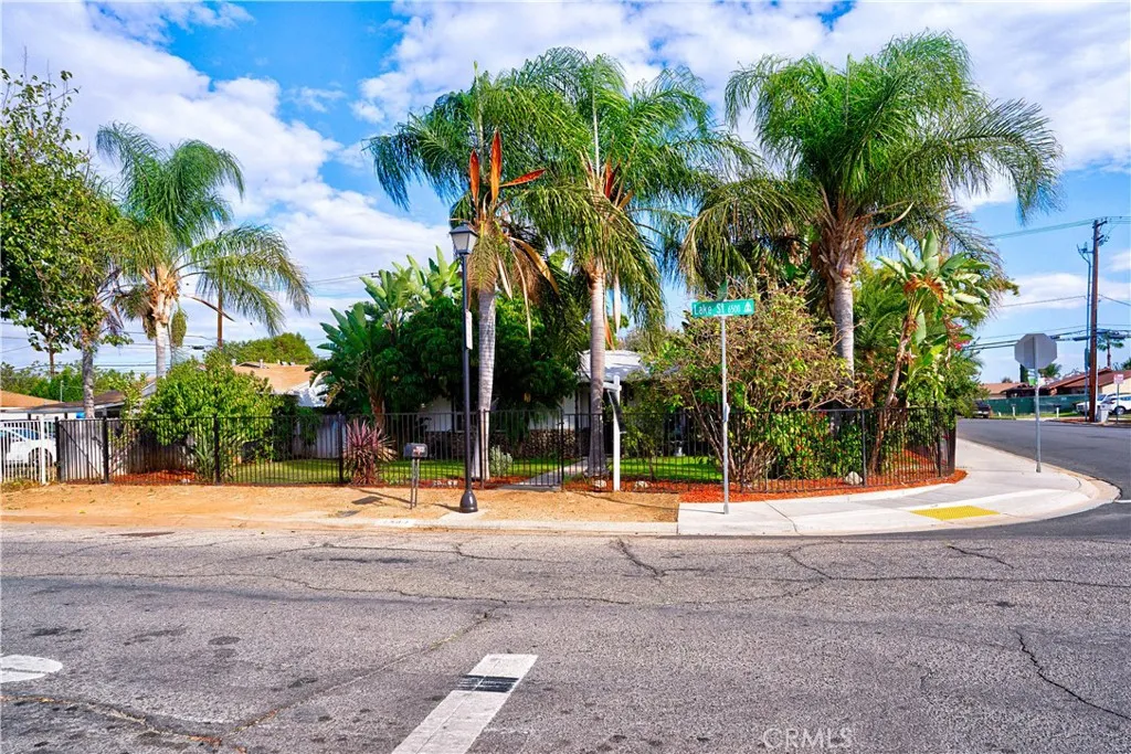 6580 Lake, Riverside, California 92503 home-pic-72